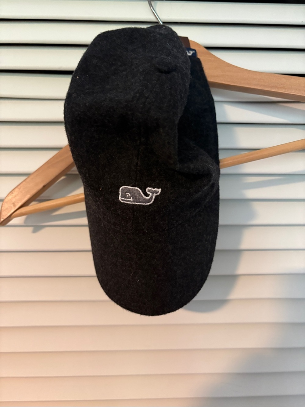 Vineyard Vines Gray Cap with White Whale Embroidery